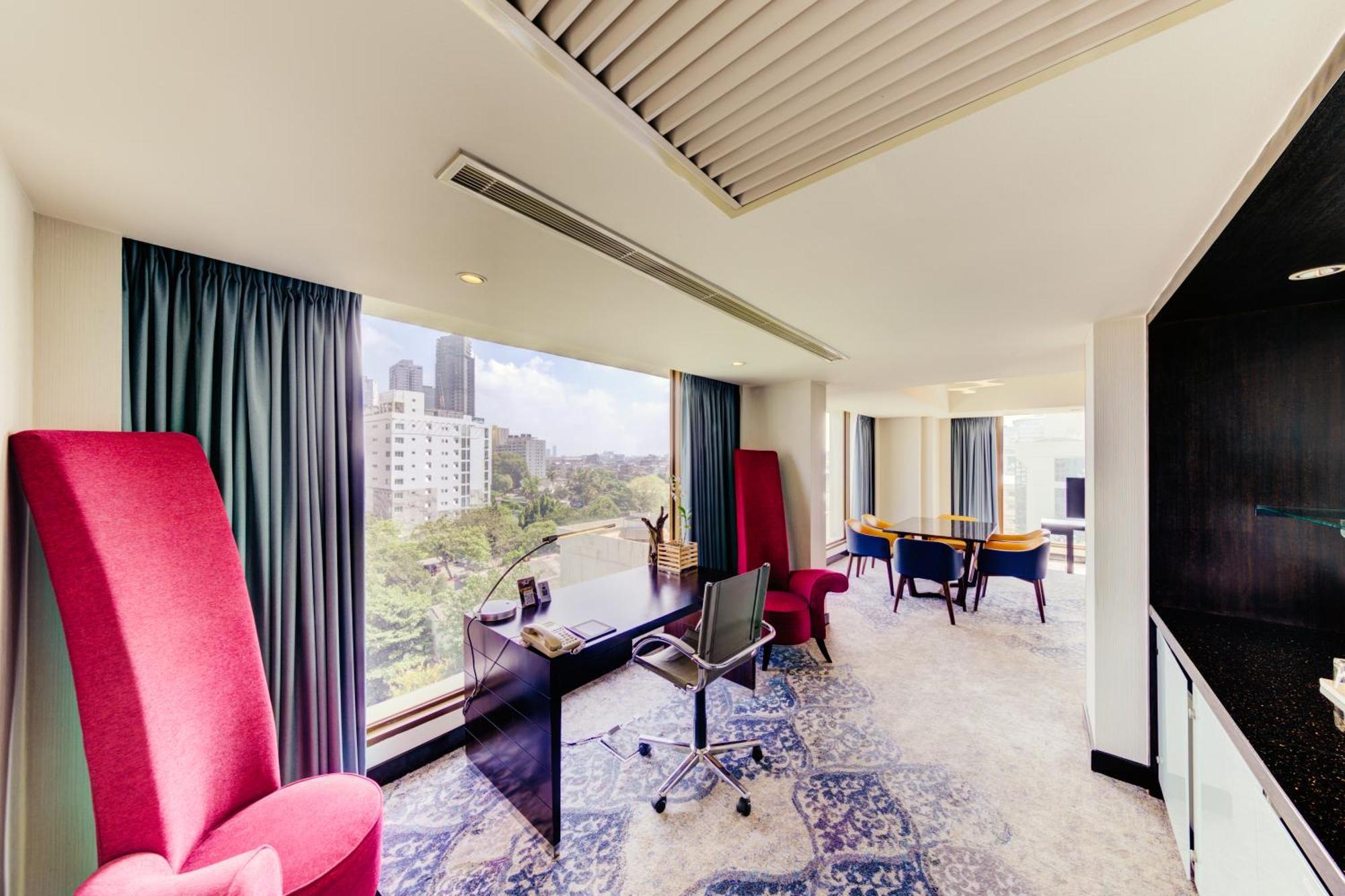 Hotel Cinnamon Grand 5*