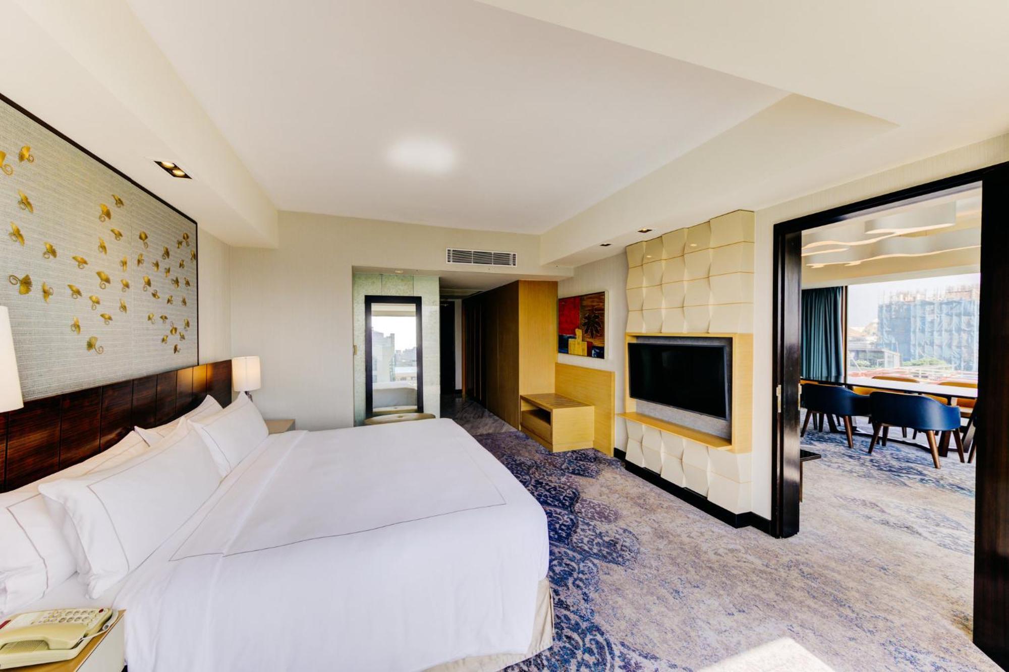 Cinnamon Grand 5*